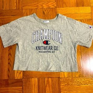 Champion Cropped Tee